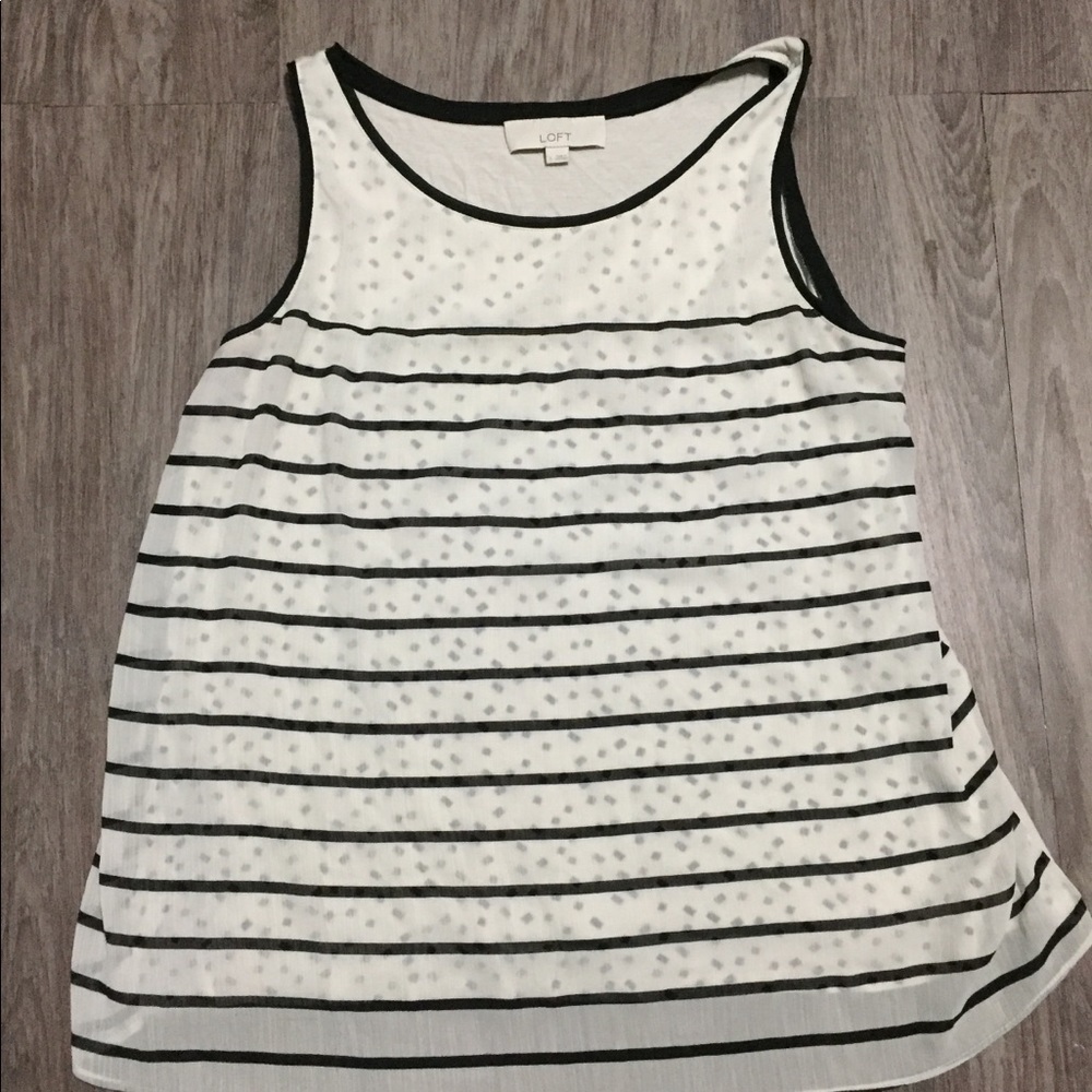 Loft Tank Top Large